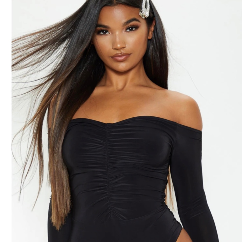 Pretty Little Thing long sleeve off shoulder bodysuit